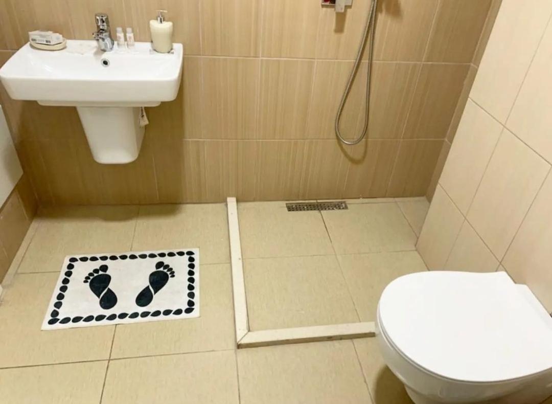 Beautiful And Lovely Apartment 地拉那 外观 照片